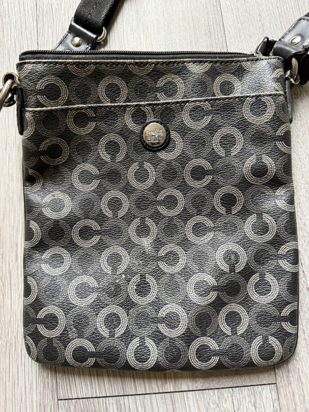 Coach Op Art Swingpack